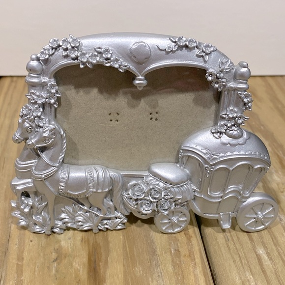 Fashion Craft Silver Frame Table Shelf Card Photo Horses Pumpkin Carriage Holder - Picture 1 of 8
